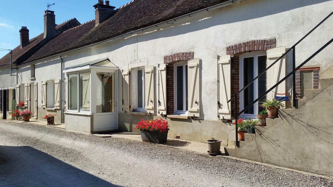 Villa La Ferme Au Roy Bernouil Esterno foto